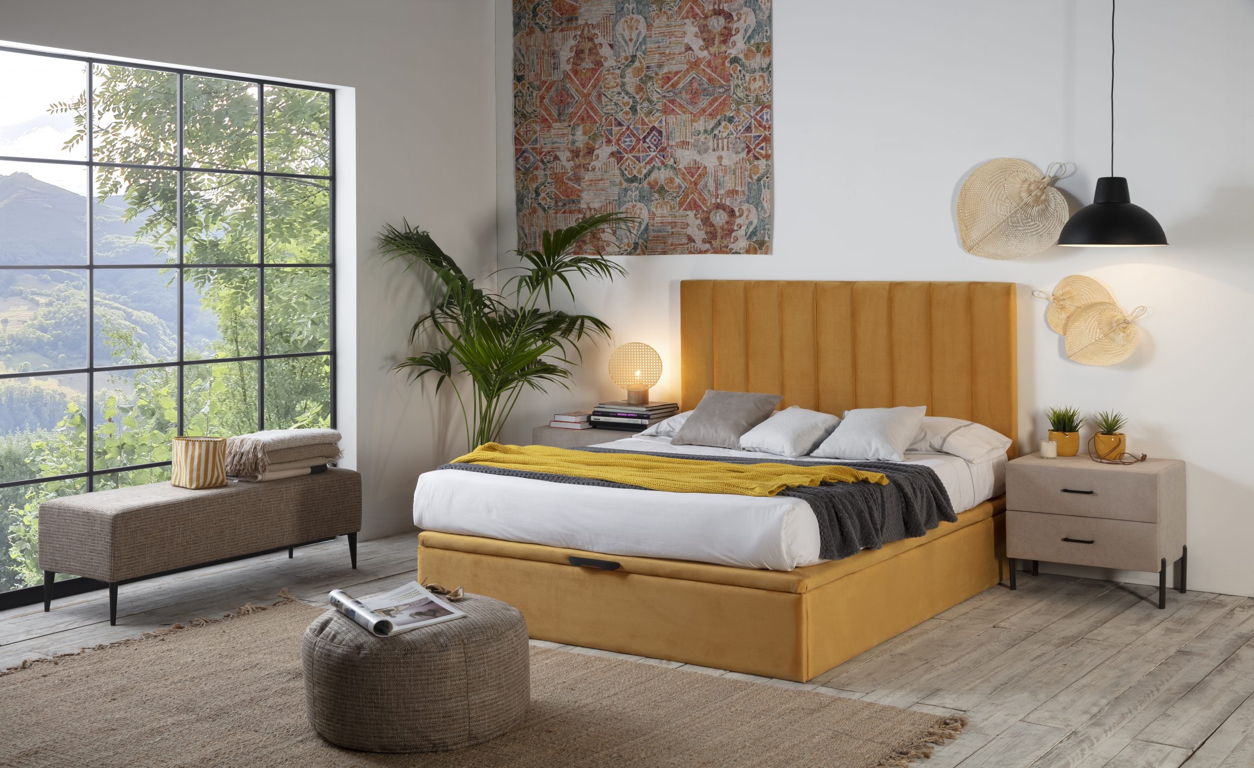 Cama Tapizada Franjas